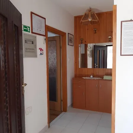 Grozdana 4227
