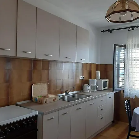 Apartment Grozdana *