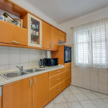 Grozdana Apartment