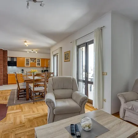 Apartment Grozdana Crikvenica