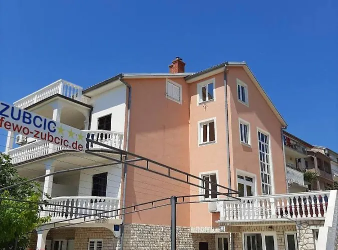 Grozdana 4227 Crikvenica