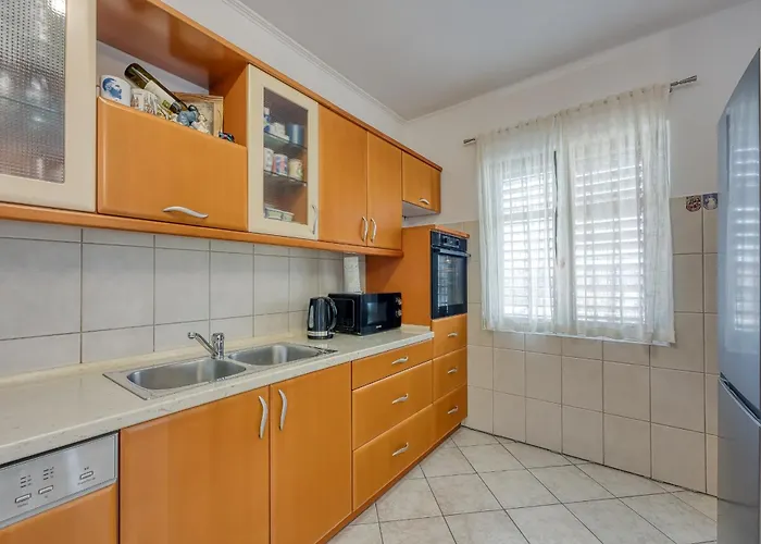 Grozdana 4227 Apartmán