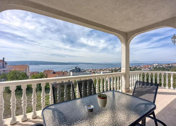 Grozdana 4227 Crikvenica